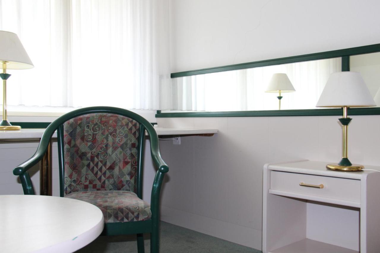 Hotel Postillon 부오츠 외부 사진