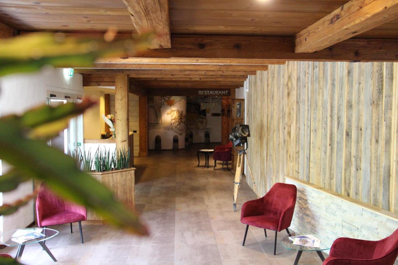 Hotel Postillon 부오츠 외부 사진